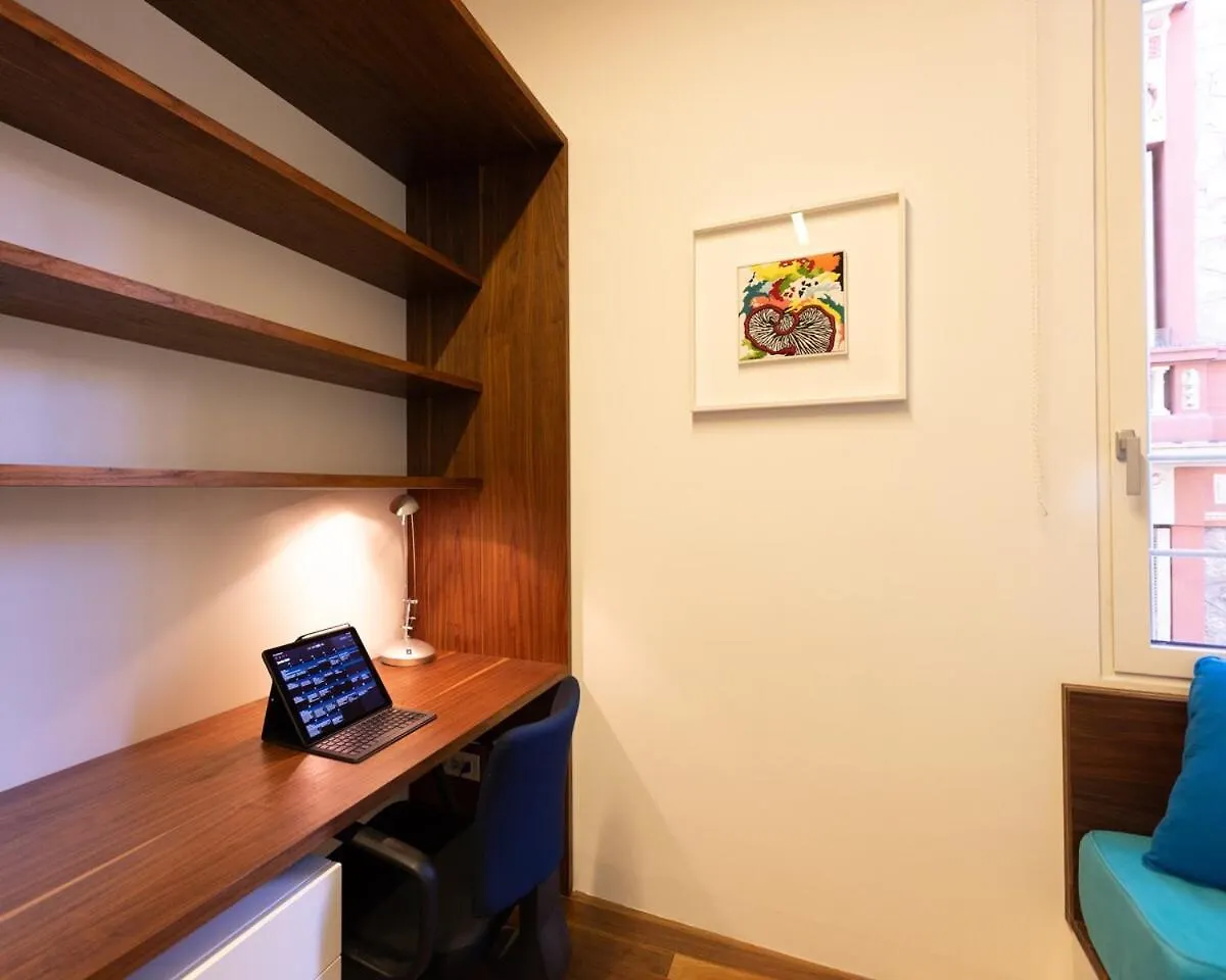 L'Home A Montecarlo 3 Bedrooms Near Train Station Port Daire